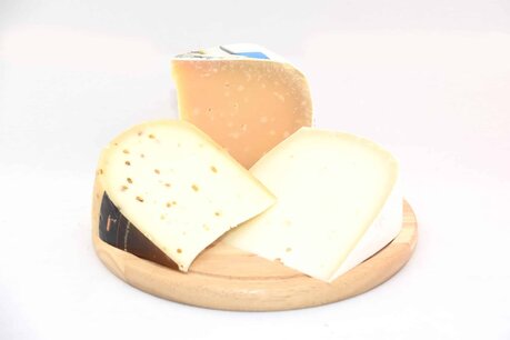 Goat cheese package Goat cheese package